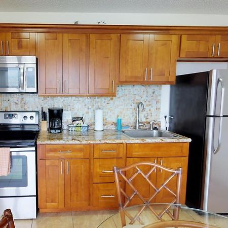 Deluxe Panoramic Mountain View Condo - 37Th Floor, Free Parking & Wifi Condo Honolulu Exteriör bild